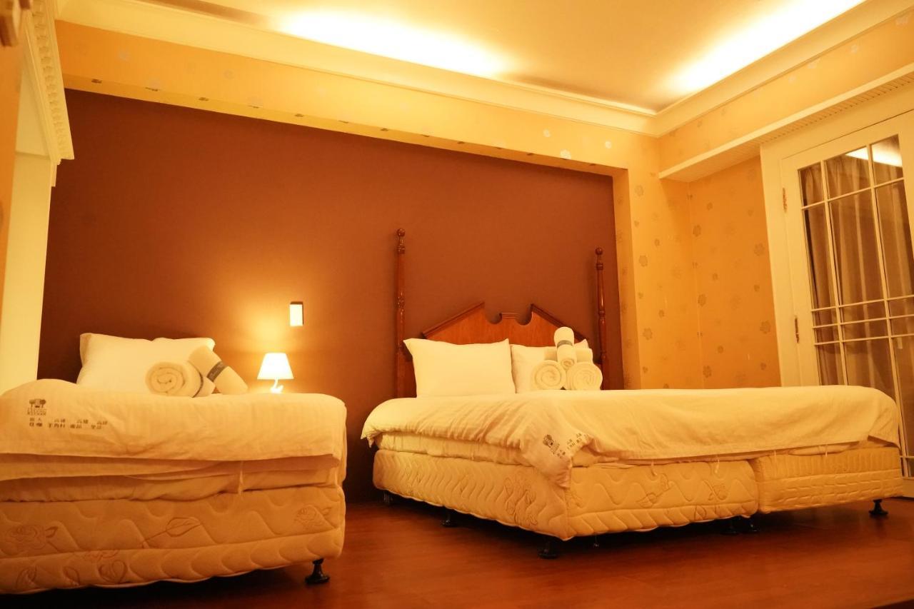 Kaohsiung Time'S Hotell Exteriör bild