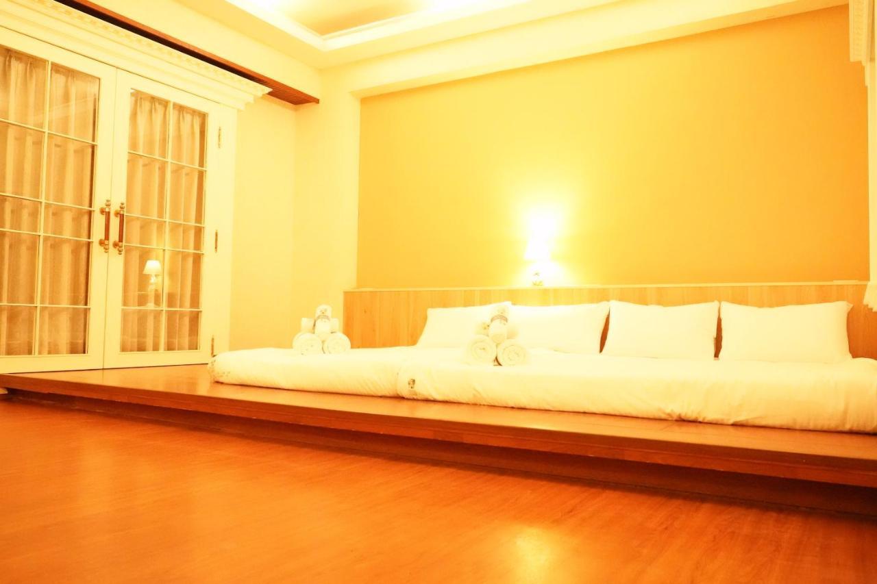 Kaohsiung Time'S Hotell Exteriör bild