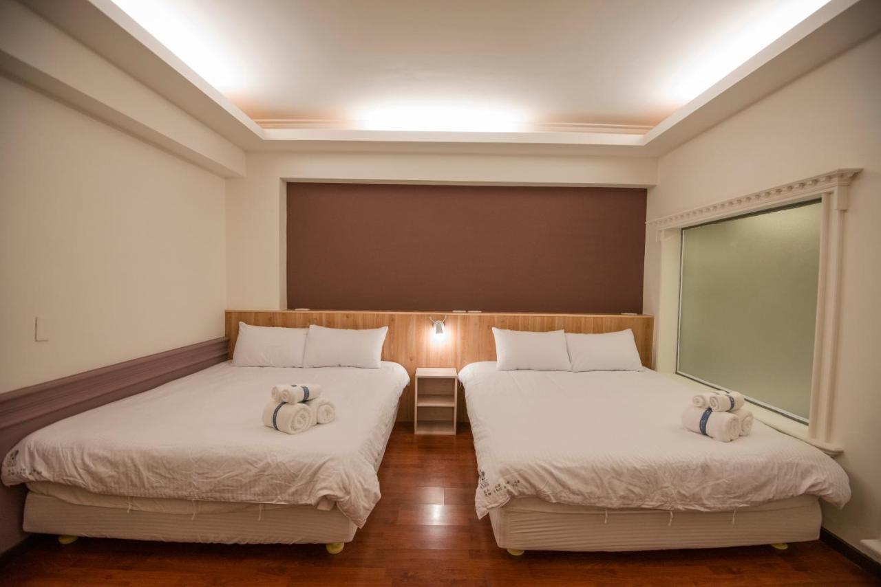 Kaohsiung Time'S Hotell Exteriör bild