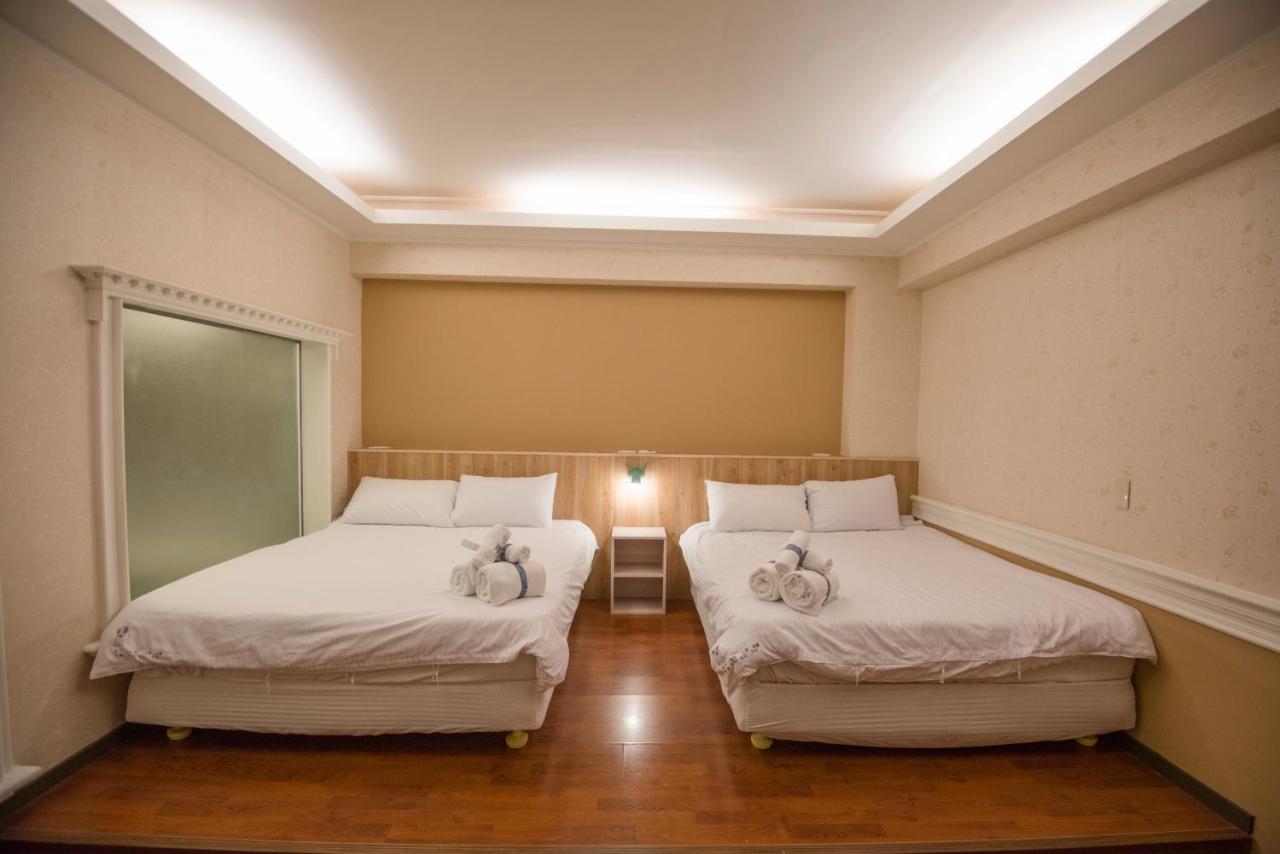 Kaohsiung Time'S Hotell Exteriör bild